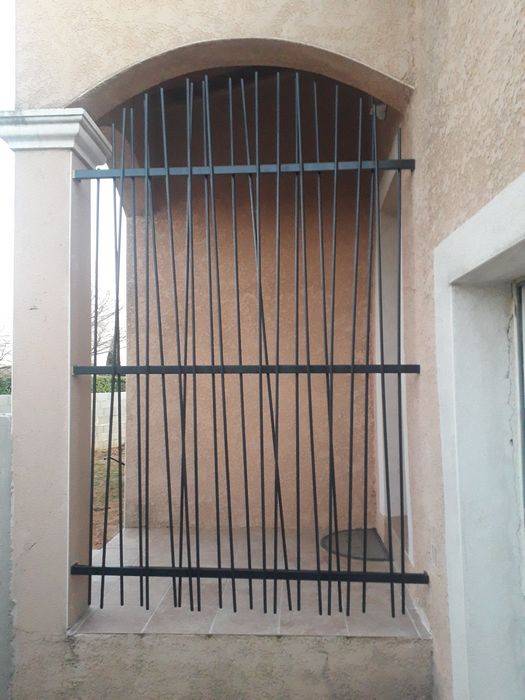 portes-grilles-de-defenses-roberto-ferronnerie-a-bouillargues-5